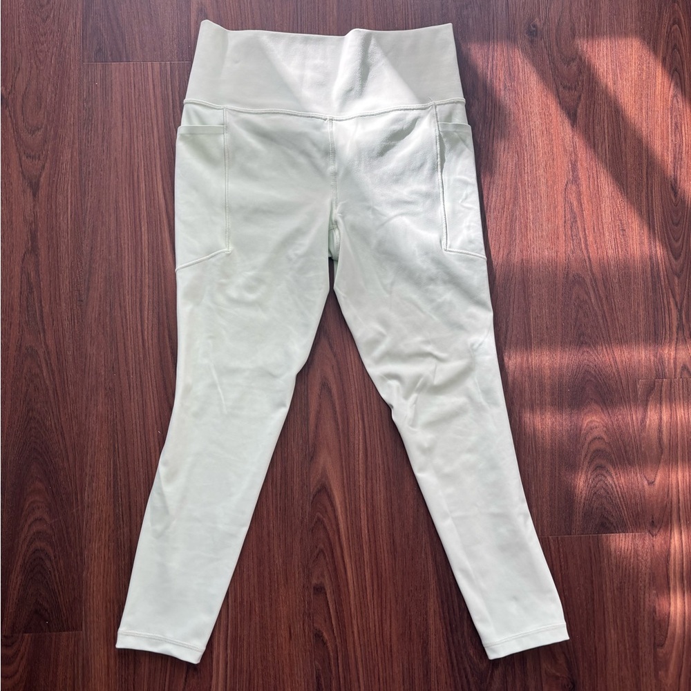 Athleta High-Waisted Leggings Salutation Stash 7/8 Tight